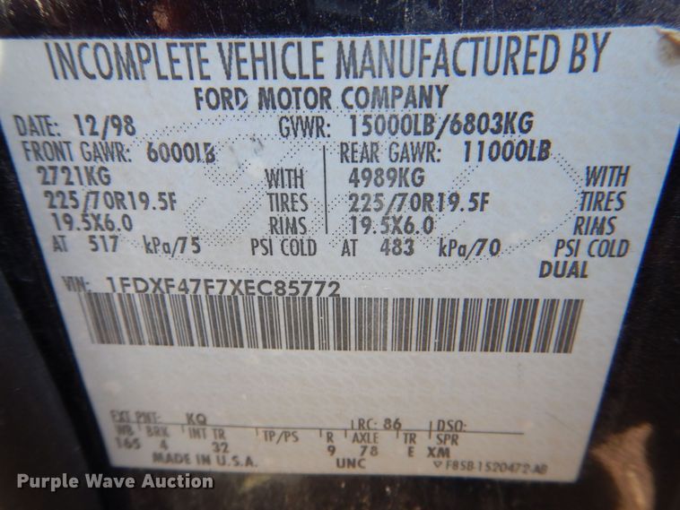 image for item DR4537 1999 Ford F450 Super Duty  dump truck