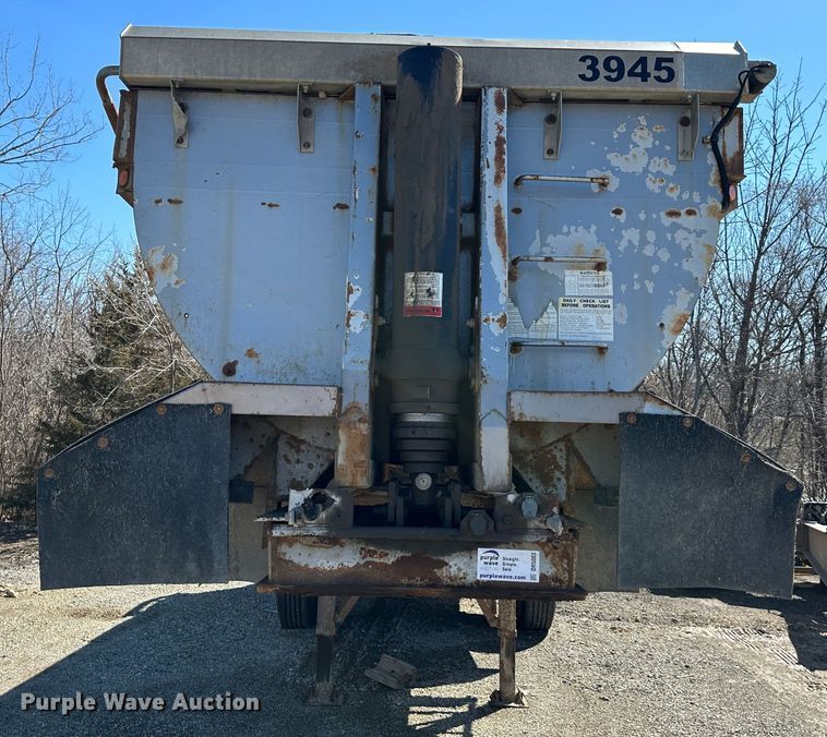 image for item DR5003 2003 Clement  end dump trailer