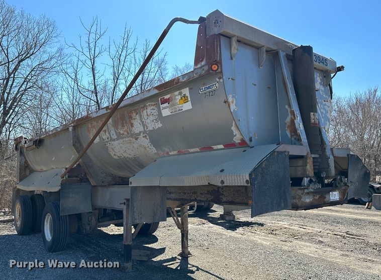 image for item DR5003 2003 Clement  end dump trailer