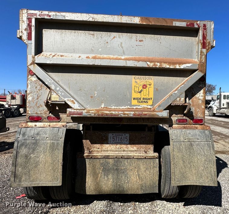 image for item DR5003 2003 Clement  end dump trailer