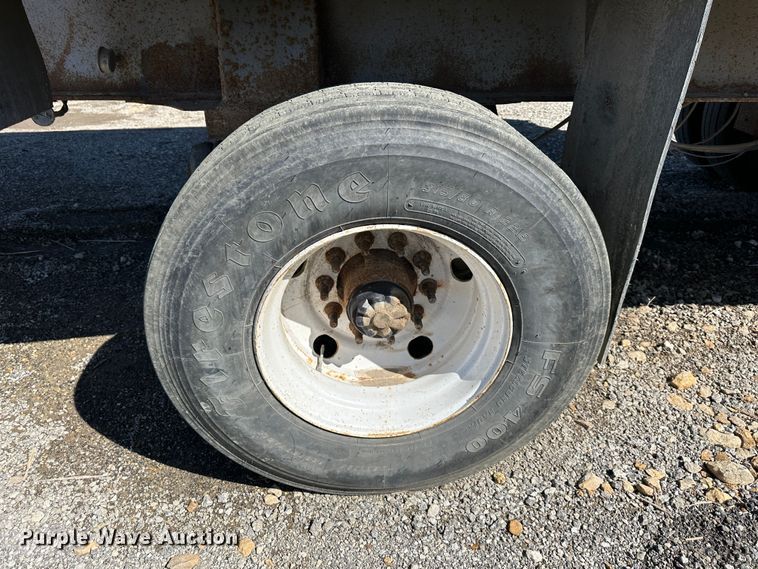 image for item DR5003 2003 Clement  end dump trailer