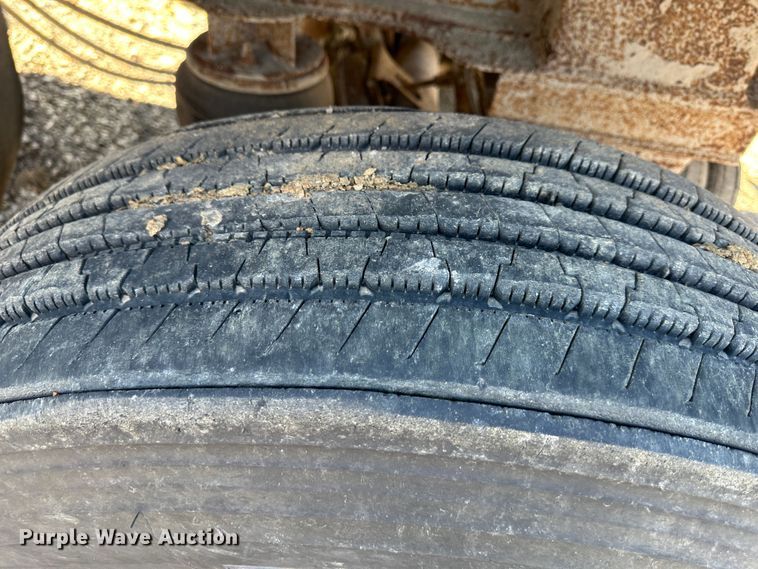 image for item DR5003 2003 Clement  end dump trailer