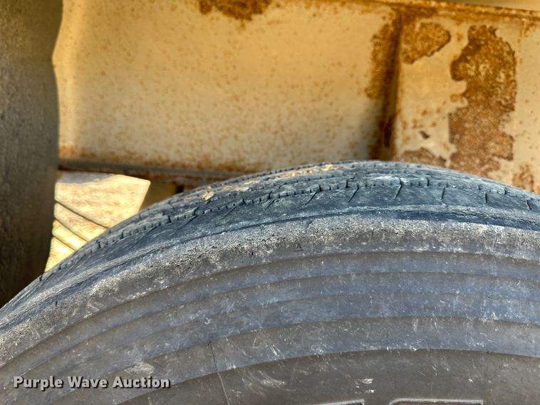 image for item DR5003 2003 Clement  end dump trailer