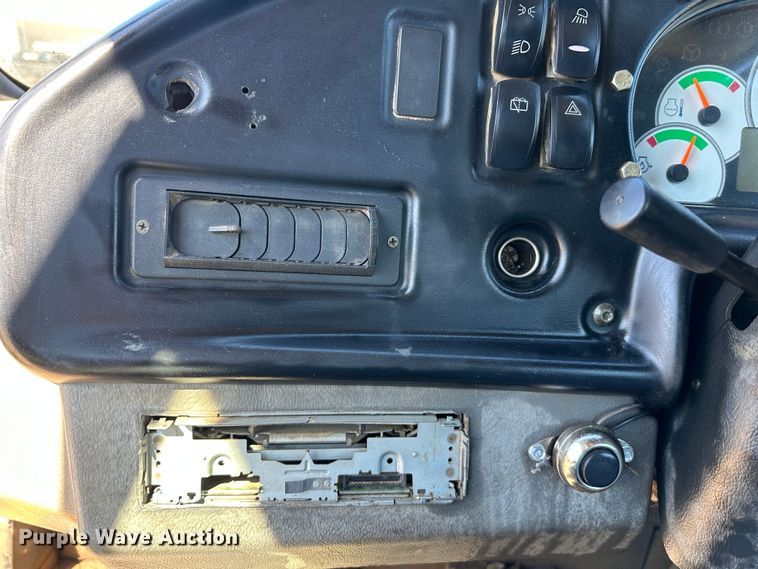 image for item DR5004 2009 Caterpillar 740  haul truck