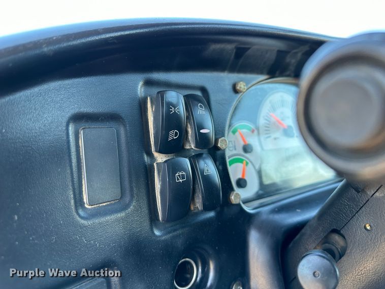 image for item DR5004 2009 Caterpillar 740  haul truck