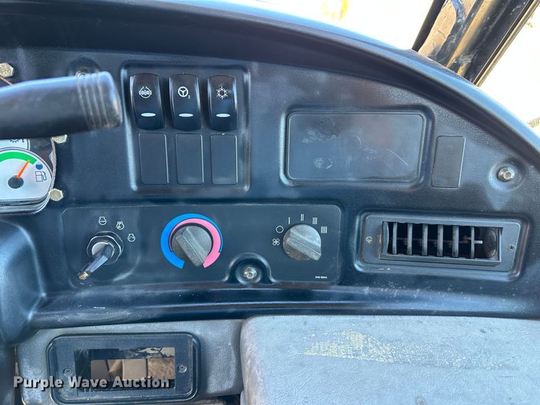 image for item DR5004 2009 Caterpillar 740  haul truck