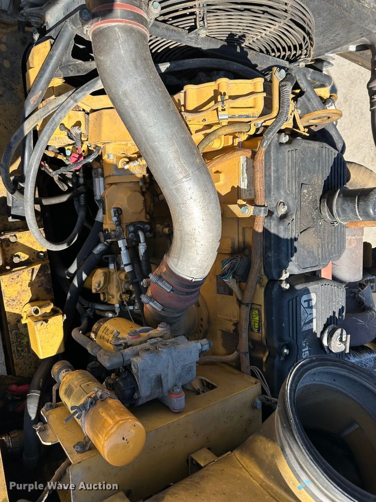 image for item DR5004 2009 Caterpillar 740  haul truck