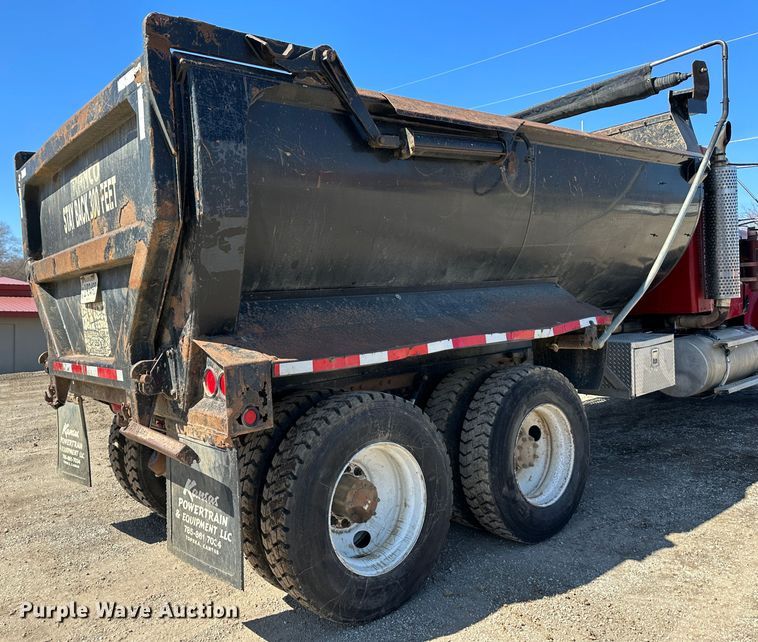 image for item DR5006 2004 Kenworth W900  dump truck