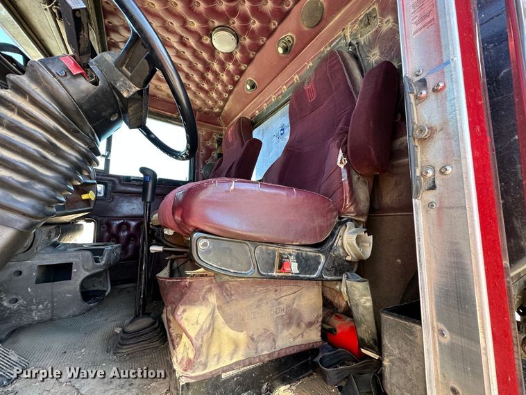 image for item DR5006 2004 Kenworth W900  dump truck