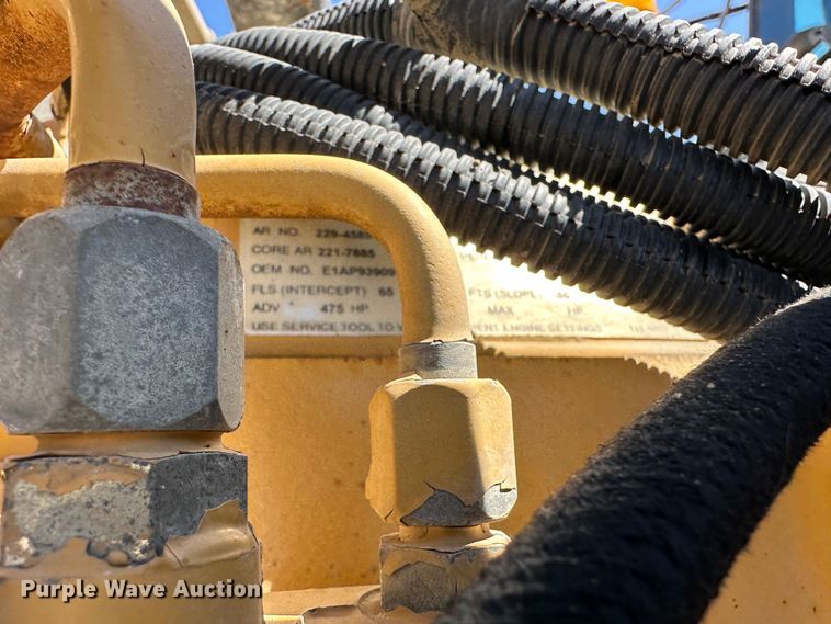 image for item DR5006 2004 Kenworth W900  dump truck