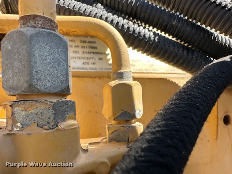 image for item DR5006 2004 Kenworth W900  dump truck