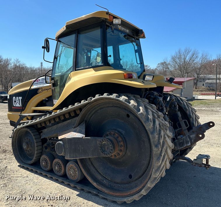 image for item DR5007 1995 Caterpillar Challenger 45  tractor