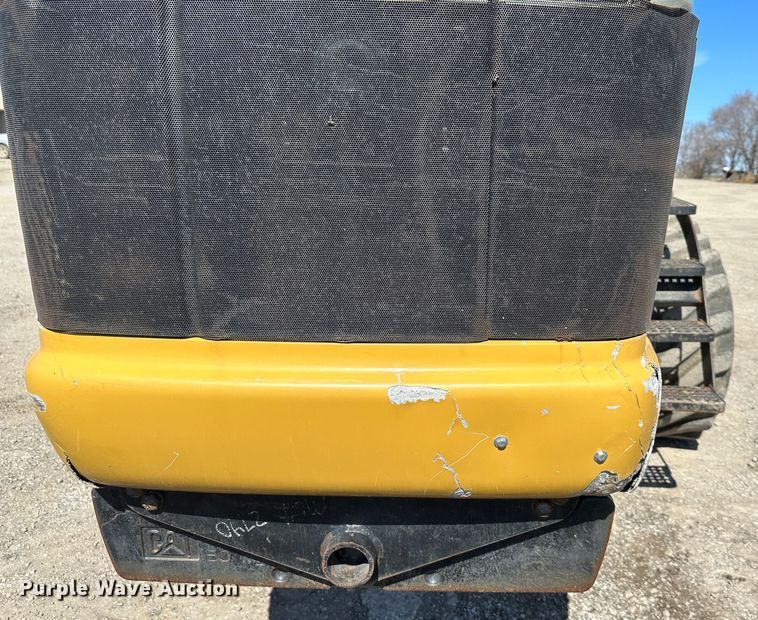 image for item DR5007 1995 Caterpillar Challenger 45  tractor