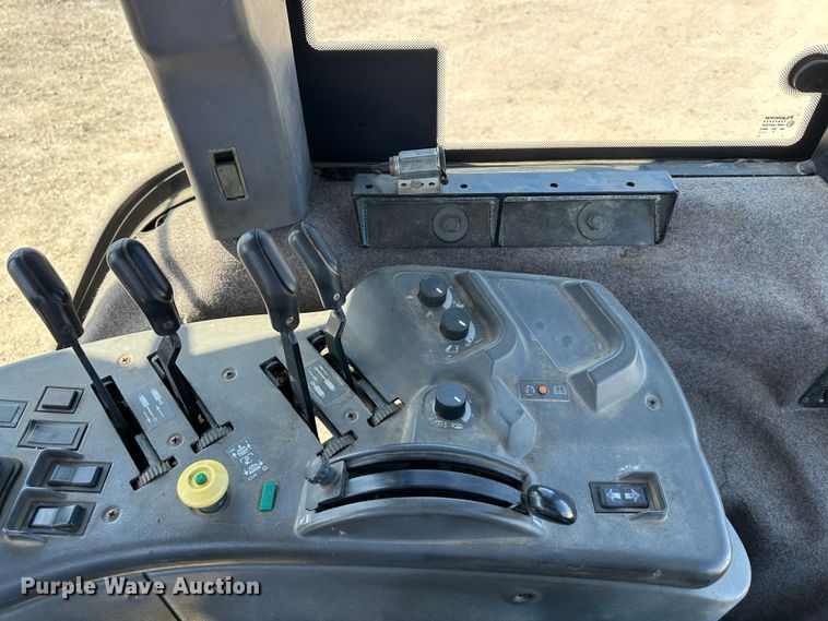 image for item DR5007 1995 Caterpillar Challenger 45  tractor