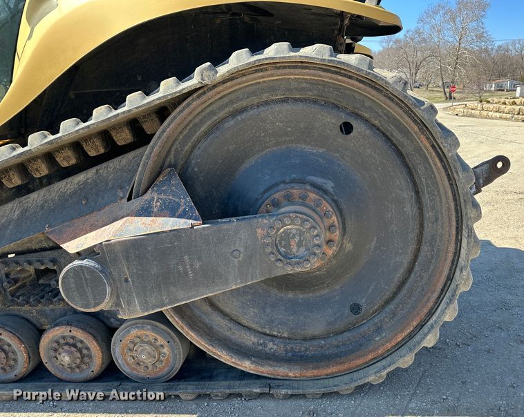 image for item DR5007 1995 Caterpillar Challenger 45  tractor