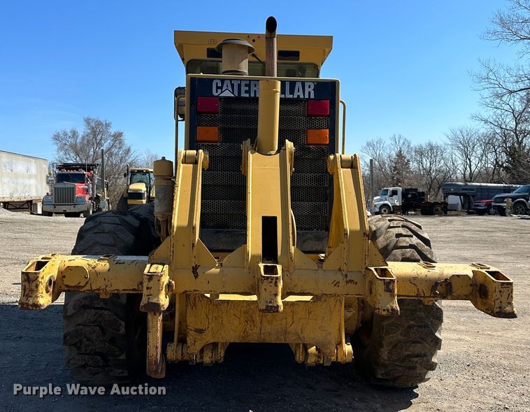 image for item DR5008 1999 Caterpillar 160H  motor grader