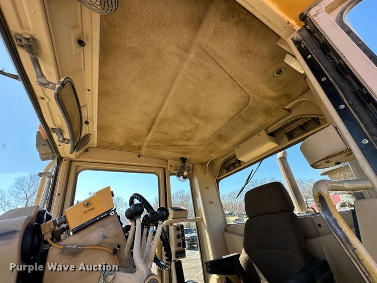 image for item DR5008 1999 Caterpillar 160H  motor grader