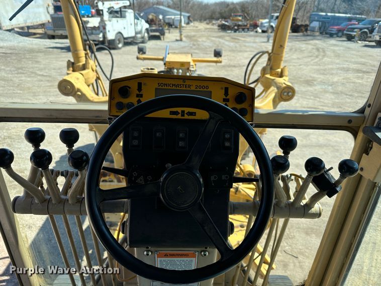 image for item DR5008 1999 Caterpillar 160H  motor grader