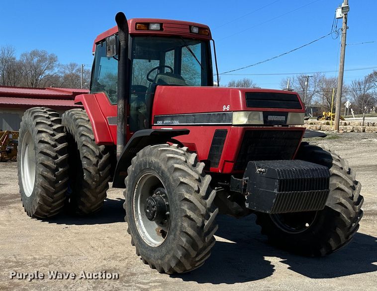 image for item DR5010 Case IH 7220  MFWD tractor