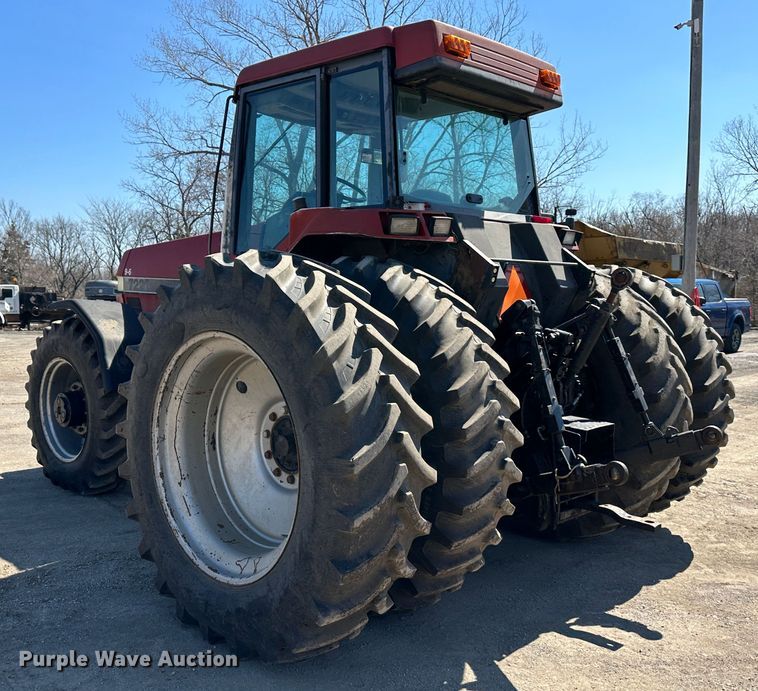 image for item DR5010 Case IH 7220  MFWD tractor