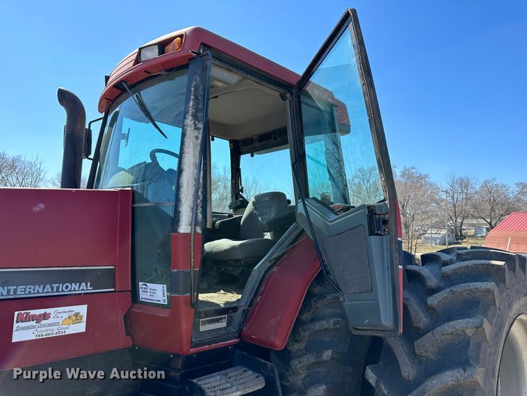 image for item DR5010 Case IH 7220  MFWD tractor