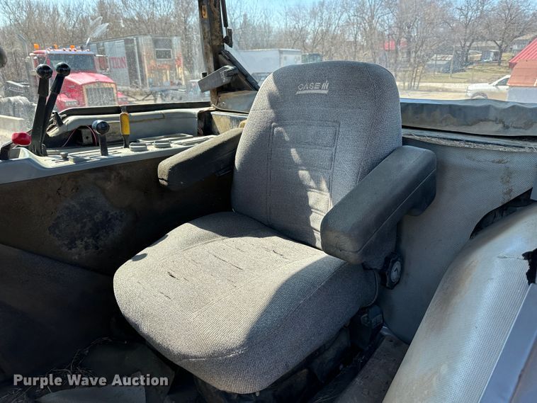 image for item DR5010 Case IH 7220  MFWD tractor