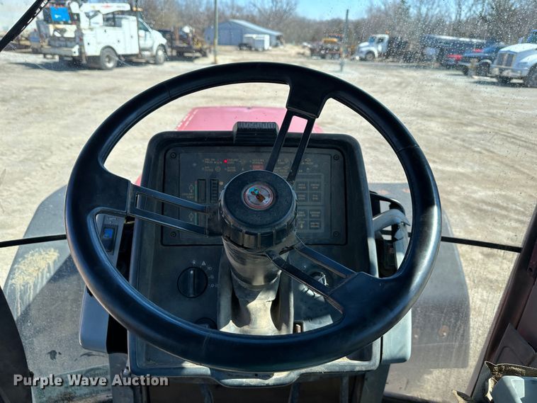 image for item DR5010 Case IH 7220  MFWD tractor