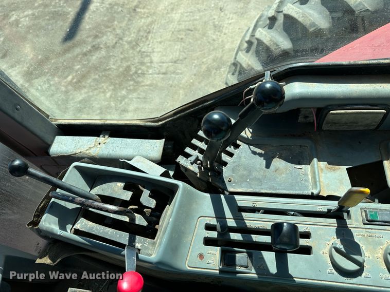 image for item DR5010 Case IH 7220  MFWD tractor