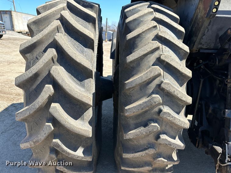 image for item DR5010 Case IH 7220  MFWD tractor