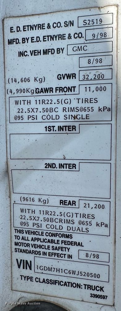 image for item DR5028 1998 GMC C7500  oil distributor truck