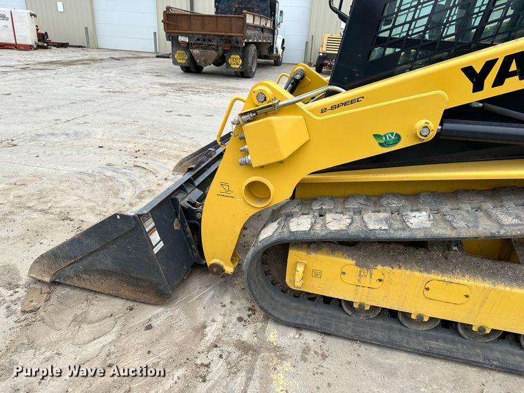 image for item DR5030 Yanmar T210  tracked skid steer loader