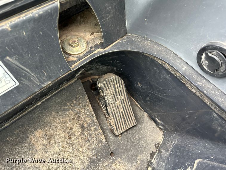 image for item DR5030 Yanmar T210  tracked skid steer loader