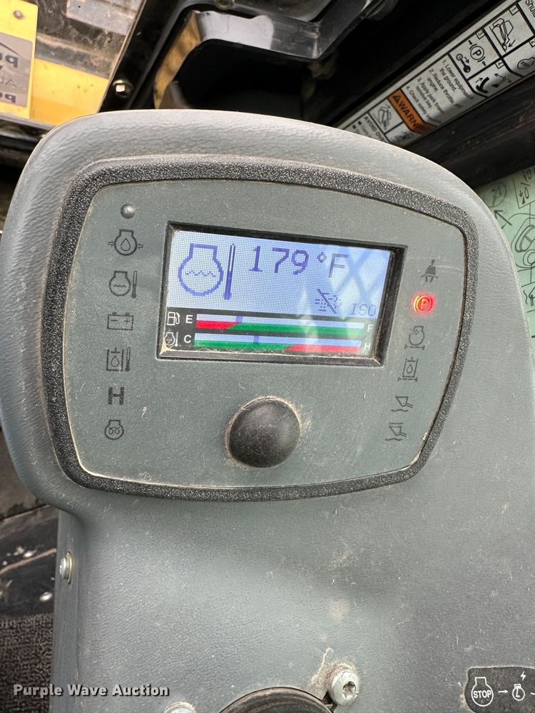 image for item DR5030 Yanmar T210  tracked skid steer loader