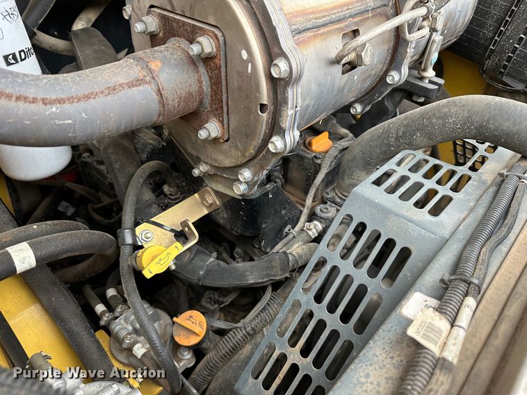 image for item DR5030 Yanmar T210  tracked skid steer loader