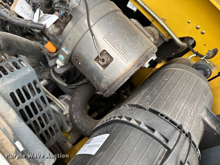 image for item DR5030 Yanmar T210  tracked skid steer loader