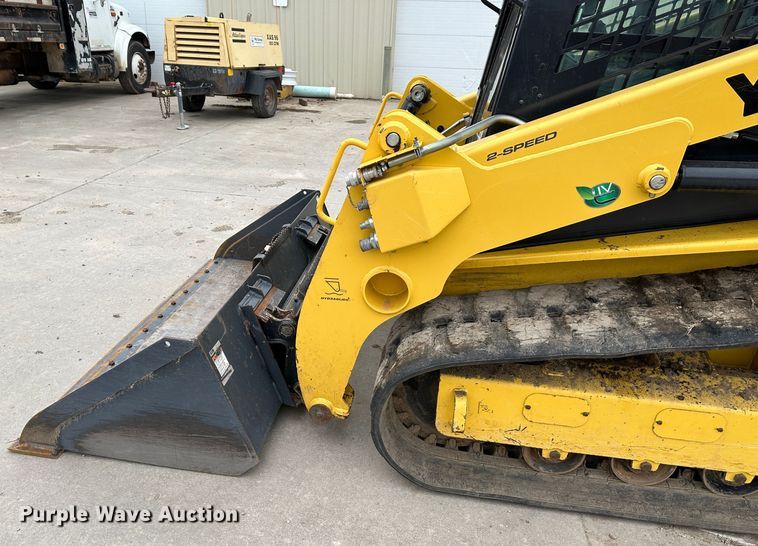 image for item DR5031 Yanmar T210  tracked skid steer loader