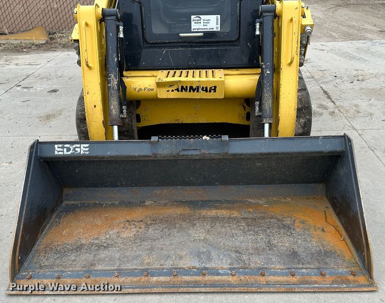 image for item DR5031 Yanmar T210  tracked skid steer loader