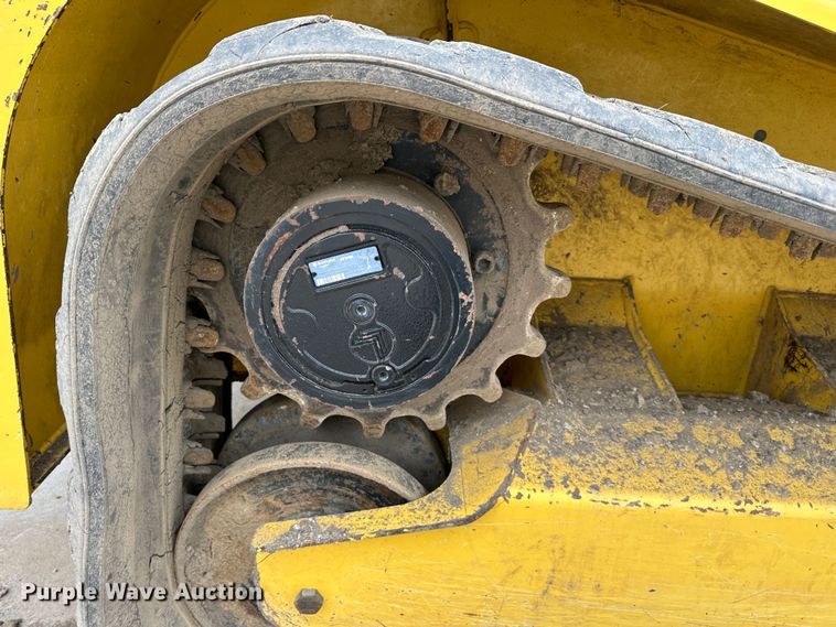 image for item DR5031 Yanmar T210  tracked skid steer loader