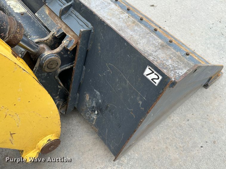 image for item DR5031 Yanmar T210  tracked skid steer loader