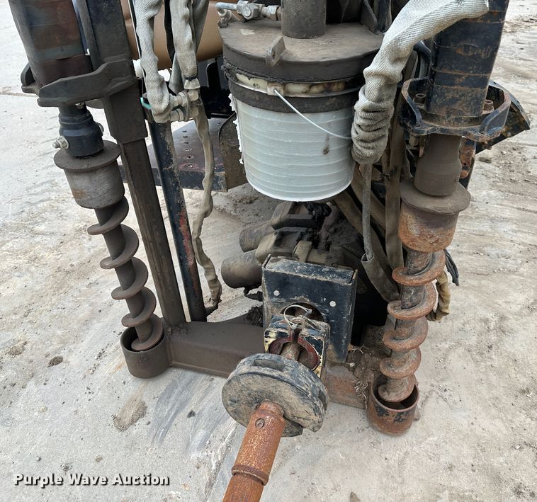 image for item DR5032 2004 Ditch Witch JT1220 Mach 1  directional boring unit