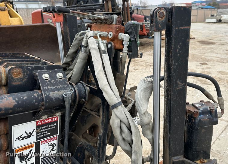 image for item DR5032 2004 Ditch Witch JT1220 Mach 1  directional boring unit