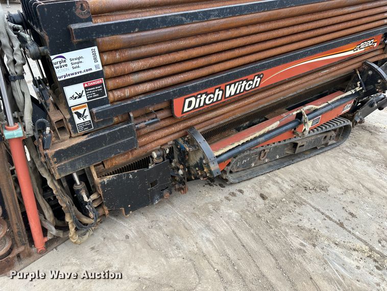 image for item DR5032 2004 Ditch Witch JT1220 Mach 1  directional boring unit