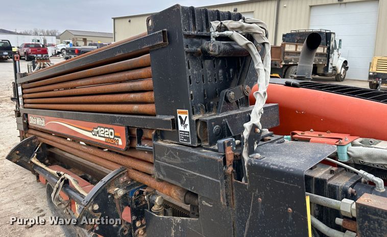image for item DR5032 2004 Ditch Witch JT1220 Mach 1  directional boring unit