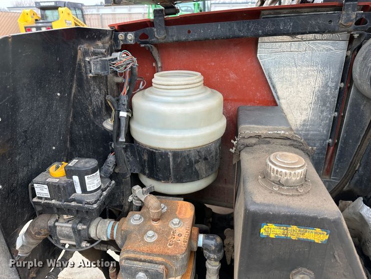 image for item DR5032 2004 Ditch Witch JT1220 Mach 1  directional boring unit