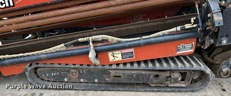 image for item DR5032 2004 Ditch Witch JT1220 Mach 1  directional boring unit