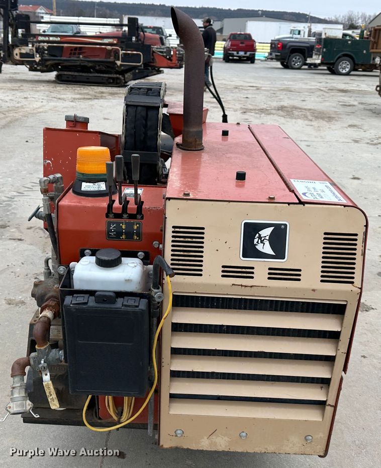 image for item DR5033 2001 Ditch Witch JT520  directional boring unit