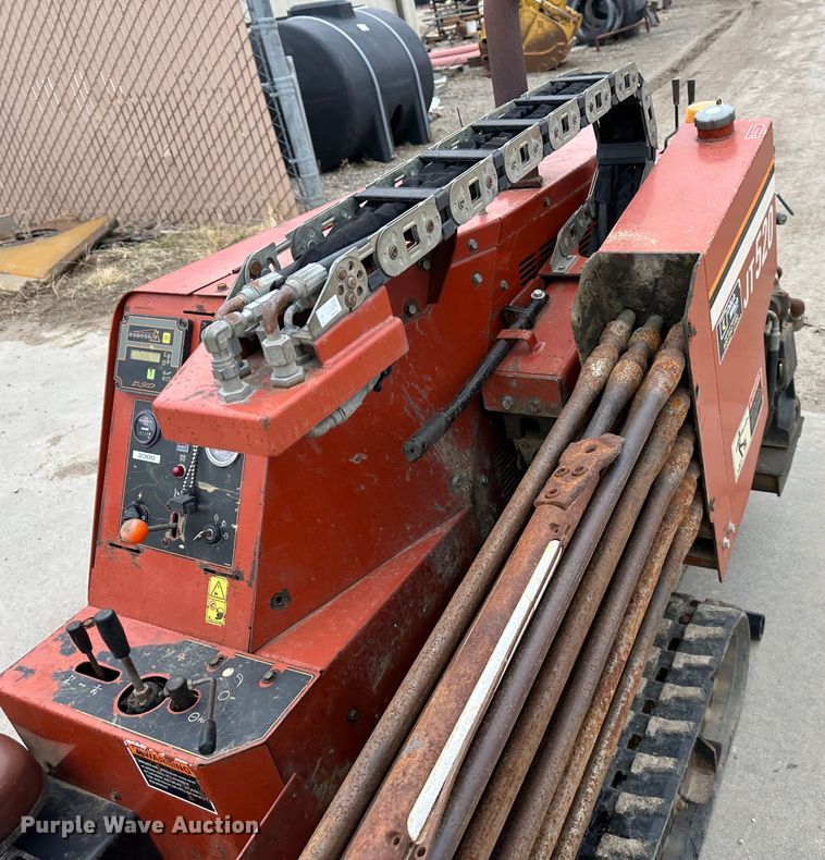 image for item DR5033 2001 Ditch Witch JT520  directional boring unit