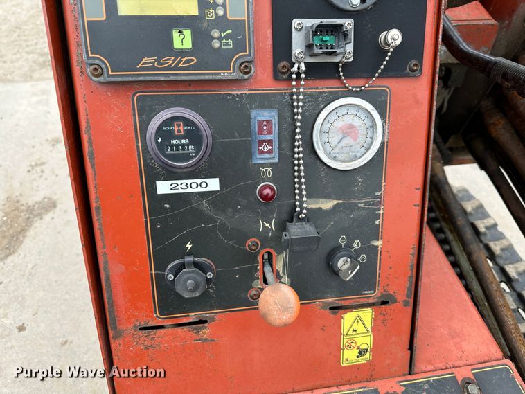 image for item DR5033 2001 Ditch Witch JT520  directional boring unit