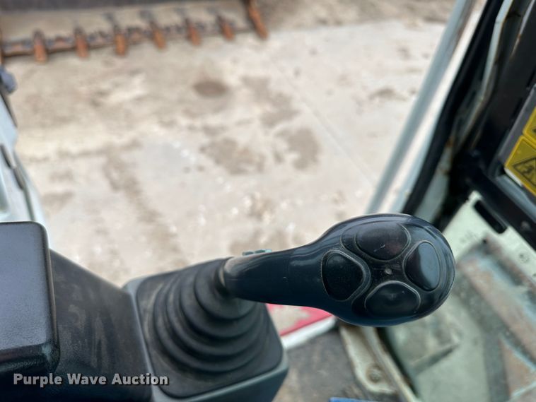 image for item DR5035 2007 Takeuchi TB153FR  mini excavator