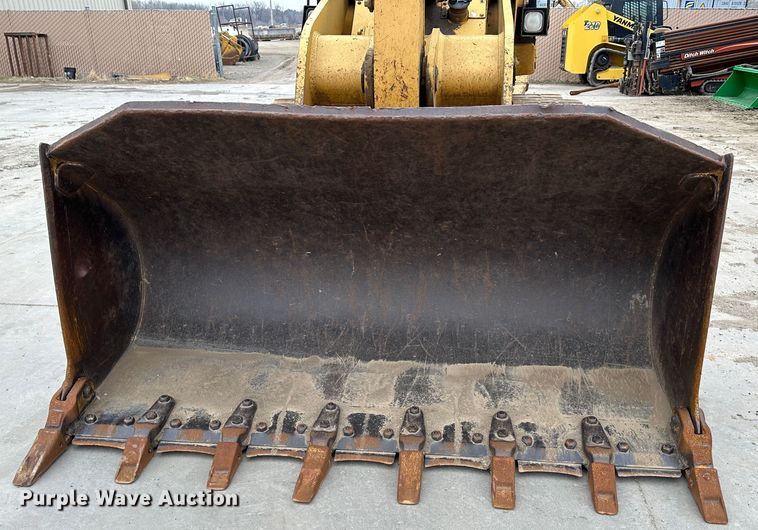 image for item DR5036 1998 Caterpillar 953C  track loader